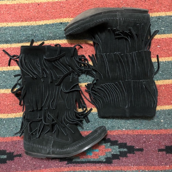 Minnetonka Black Mid-Calf Boots - Picture 1 of 1